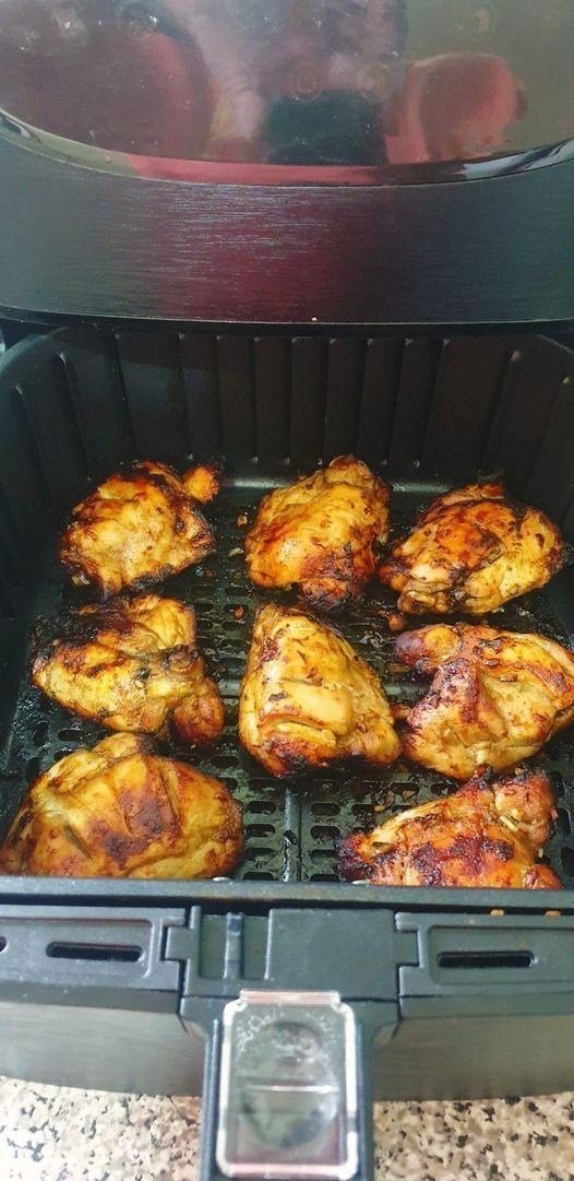 Air Fryer Marinated Chicken Thighs