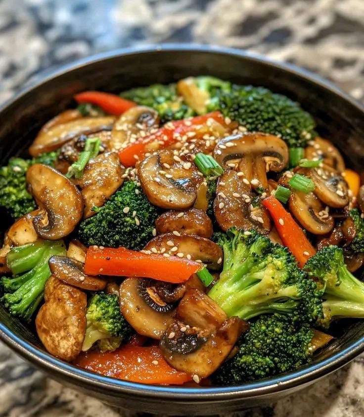 Garlic Mushroom & Broccoli Stir-Fry