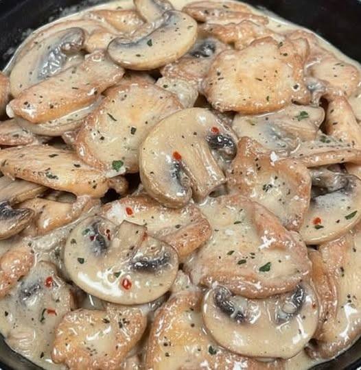 Vegan Creamy Garlic Mushrooms